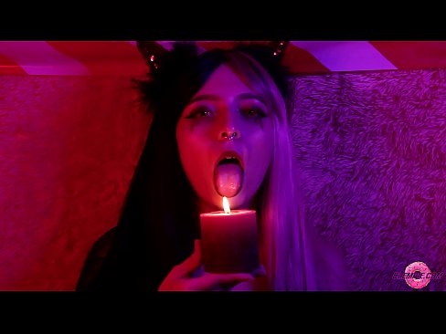 ❤️ ပါးစပ်ပြည့်စုံမှုနှင့်အတူ Sexy Succubus မှ စိတ်အားထက်သန်သော Blowjob ❌ လှပသော porn မှာ ငါတို့မှာ ️❤